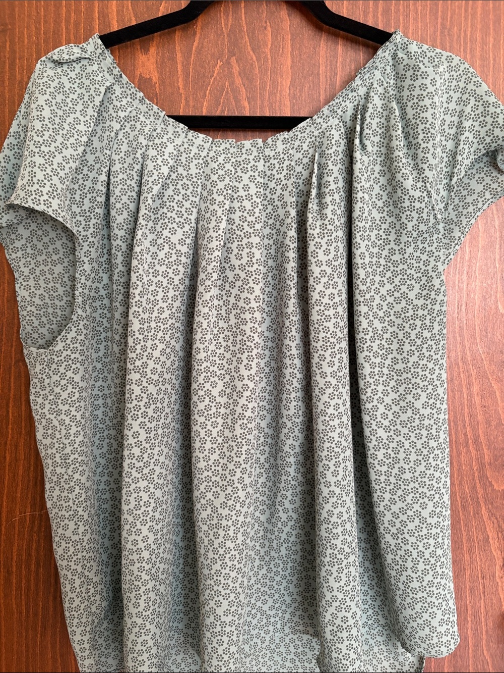LC Lauren Conrad Sage Green Pleated Short Sleeve Blouse